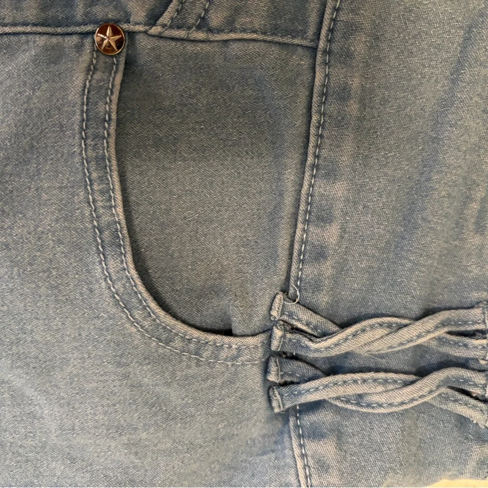 All Americana Blue Women's Jeans - Picture 7 of 9